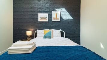 3 bedrooms, iron/ironing board, travel cot, free WiFi