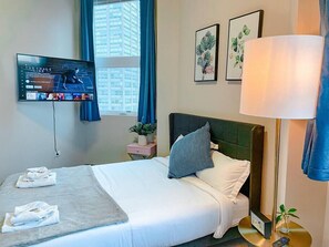 2 bedrooms, iron/ironing board, travel crib, free WiFi