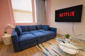 Smart-TV, Bücher, Drucker