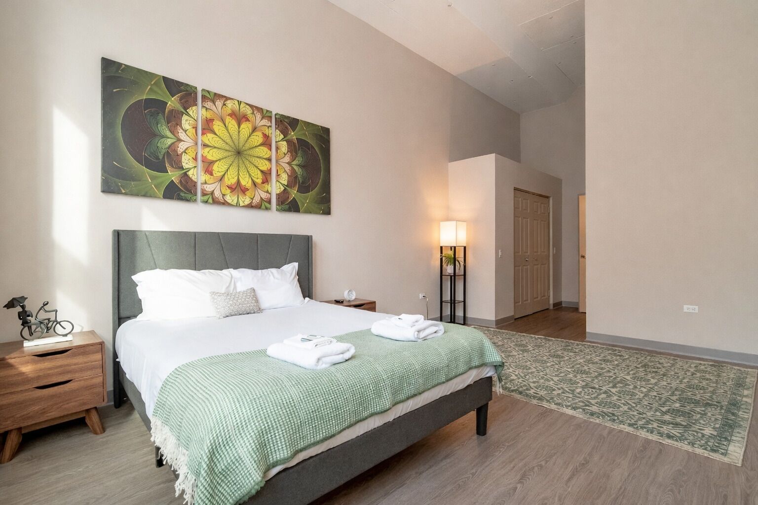 3 bedrooms, iron/ironing board, travel crib, free WiFi