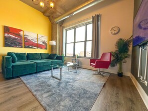 Smart-TV, Bücher, Drucker