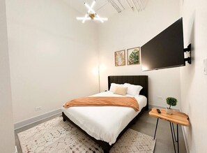 6 bedrooms, iron/ironing board, travel cot, free WiFi