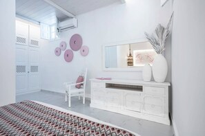 2 habitaciones y caja de seguridad en la habitación