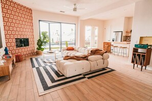 TV, peis, videospill og bøker