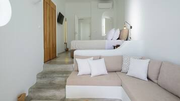 4 habitaciones, tabla de planchar con plancha, wifi y ropa de cama