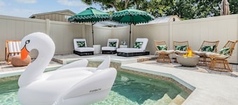 Tampa Bae House · Spacious South Tampa Home with Heated Pool + Patio