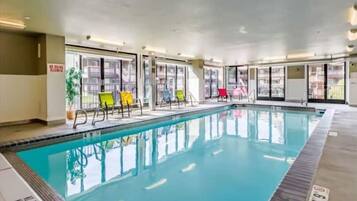 Piscine couverte, piscine chauffée