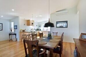 Dining - Sea Change on Tasman Street (Merimbula)