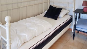 4 slaapkamers, reisbedje, gratis wifi