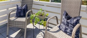 Stunning home in Søgne with WiFi