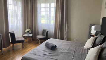 6 bedrooms, free WiFi