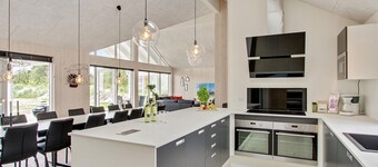 Nice home in Blåvand with kitchen
