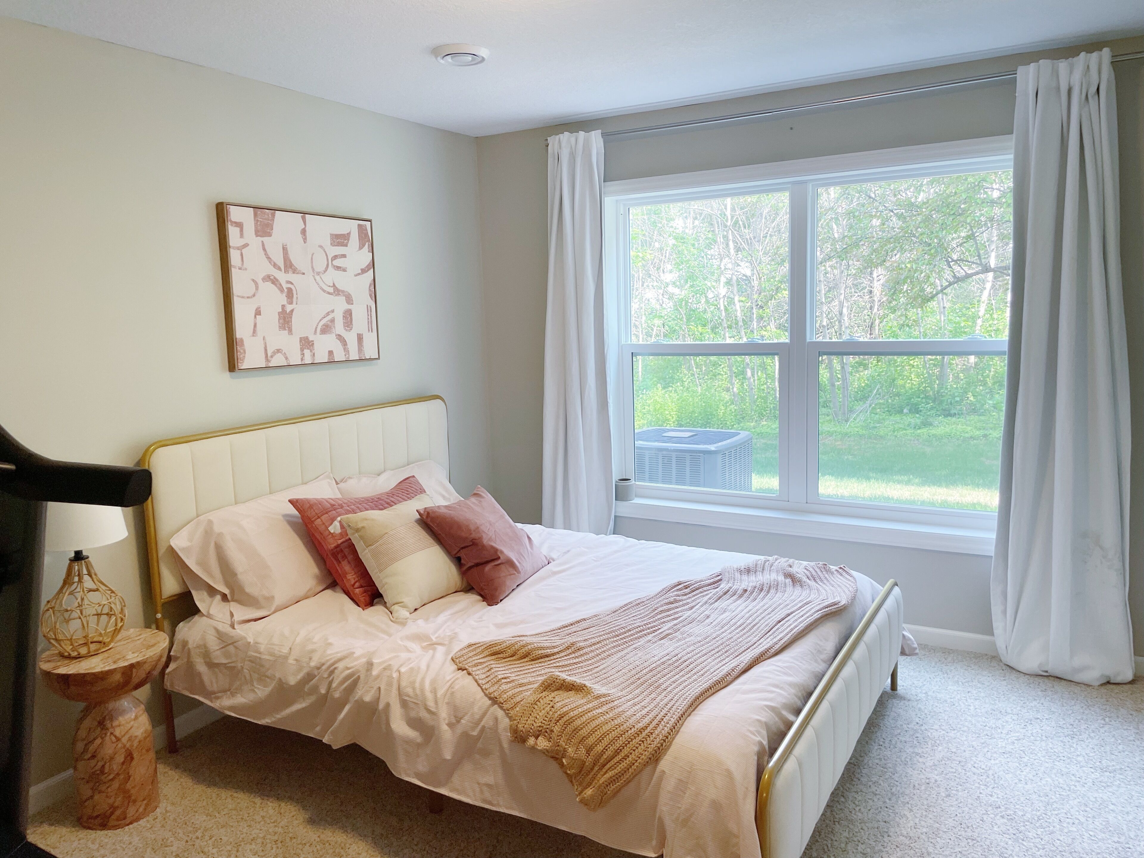 Stylish, Lux, Newly Renovated Private Entire Level w/ outdoor space
