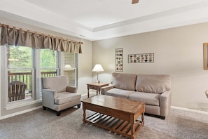 Smart TV, fireplace, DVD player