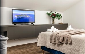 4 makuuhuonetta, vauvan matkasänky, ilmainen Wi-Fi, vuodevaatteet