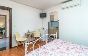 1 Schlafzimmer, kostenloses WLAN, Bettwäsche
