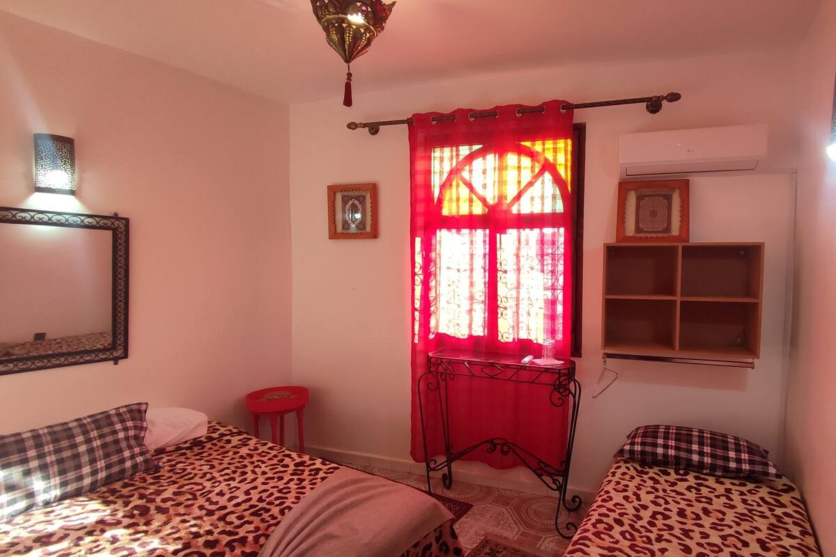 Quarto casal básico | Wi-Fi de cortesia
