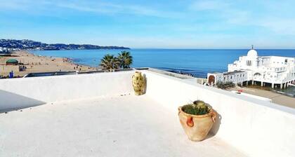 Maison authentique sur la corniche de la Marsa