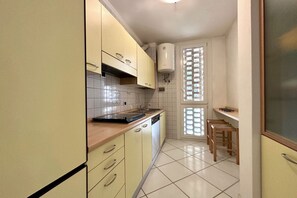 Mikrowelle, Geschirrspüler