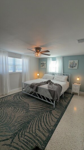 2 bedrooms, desk, iron/ironing board, free WiFi