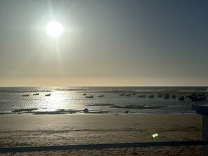 Beach - Superbe Villa Bord mer (Souirat kdima)