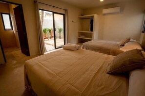 2 bedrooms, WiFi - !!Beautiful 2 BDRM  Villa with Pool  a few steps from the sea!! (Telchac Puerto)