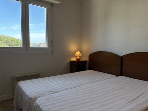 2 間睡房、免費 Wi-Fi