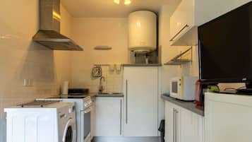 Fridge, microwave, oven, toaster