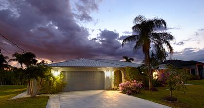 Pool Home in Fort Meyers