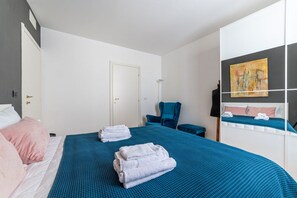 2 bedrooms