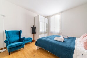 2 bedrooms