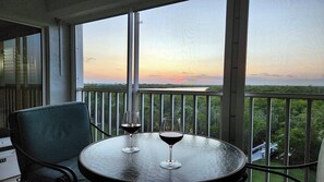 Dining - Beautiful 3/2 at Steven's Landing (Marco Island)