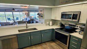 Private kitchen - Beautiful 3/2 at Steven's Landing (Marco Island)