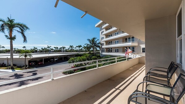 Luokittelematon kuva, 1 kautta 19, painike