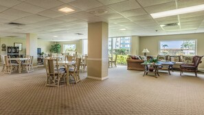 Luokittelematon kuva, 4 kautta 19, painike