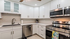 Luokittelematon kuva, 2 kautta 19, painike