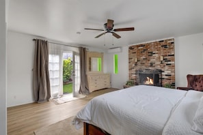 2 chambres, fer et planche à repasser, Wi-Fi gratuit, draps fournis