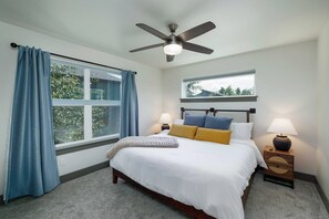 3 makuuhuonetta, silitysrauta/-lauta, ilmainen Wi-Fi, vuodevaatteet