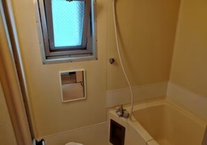 Hair dryer, towels - Popular 2LDK Private Rental for Groups  Capacity 5  Security Camera IncludedB101 - Maison Ota Building B 101 / Takamatsu Kagawa (Takamatsu)