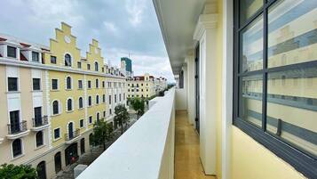 Phòng Deluxe | Quang cảnh ban công