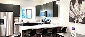Modern condo in downtown Victor
