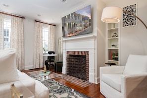 Smart TV, fireplace, video games