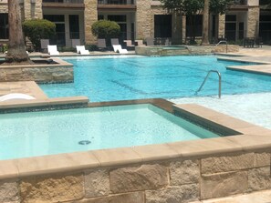 Pool - Comfort Get Away minutes away from the NRG Stadium and the Houston Zoo. (Houston)