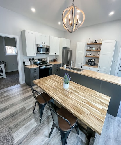 The Nest Guesthouse in Maple Creek