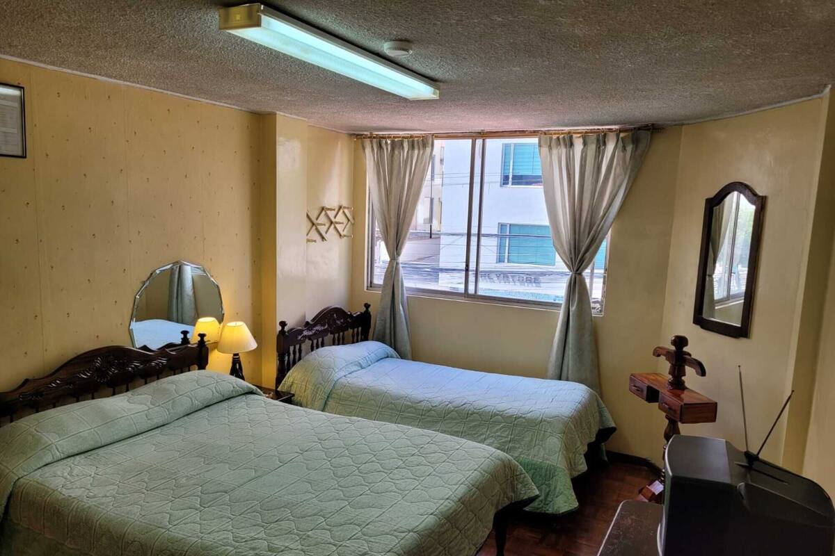 Wifi gratis y ropa de cama
