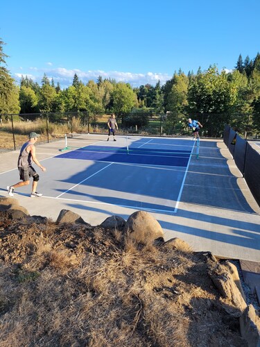 Dahlia Farm & Pickleball retreat near the Columbia River Gorge!