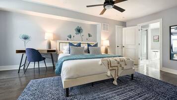 4 bedrooms, desk, iron/ironing board, travel crib