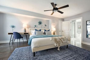 4 bedrooms, desk, iron/ironing board, travel cot