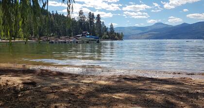 Modern Mountain Escape BnB Near Silver Star Mountain Ski Resort & Sovereign Lk