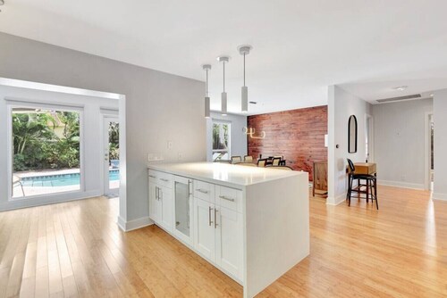 Idyllic Boca Pool Home: 4/2.5 + Study-FAU & Mizner